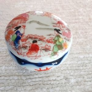 Vintage Victorian Powder or Bobby Pin Jar